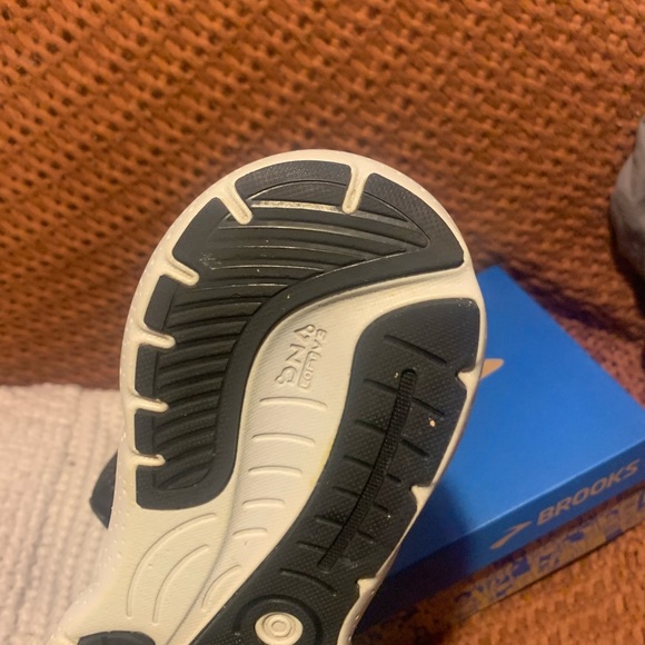 Brooks glycerin 2.0 running shoes women’s 7.5 - Picture 4 of 7